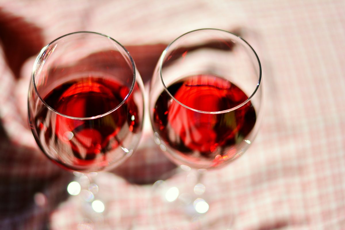 crno vino podiže tlak hipertenzija stupanj 2 koje bolesti za