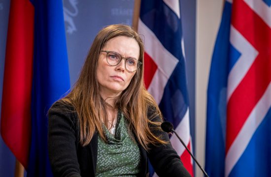 Katrin Jakobsdottir, premijerka Islanda, Island, islandska vlada