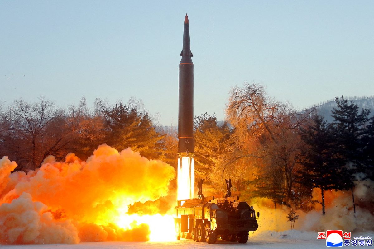Sjeverna Koreja ispalila projektil, upozorila na snažnu reakciju zbog sankcija
