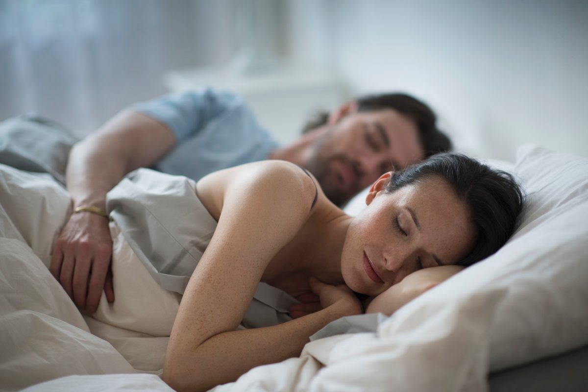 Studija pokazala zašto je dobro spavati s partnerom u istom krevetu