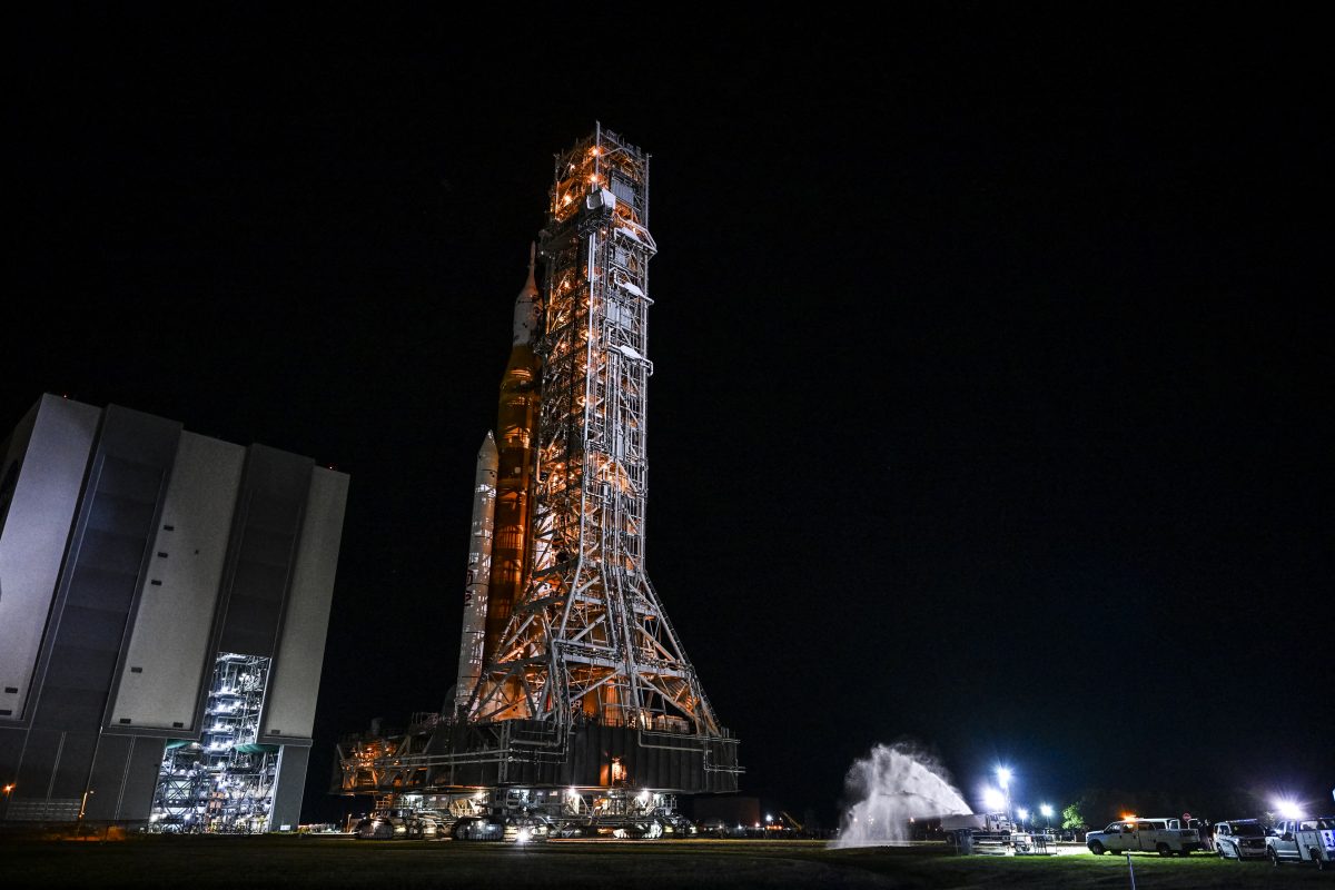 NASA-ina divovska nova raketa sprema se za prvo lansiranje
